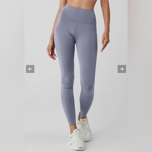 NWT! ALO YOGA High-Waist Airlift Legging